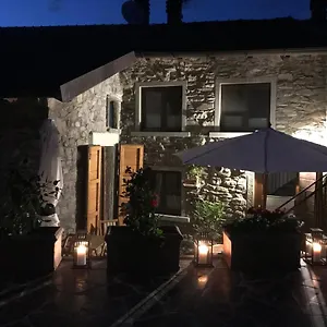  Bed & Breakfast Relais San Filippo In Sogaglia Italië